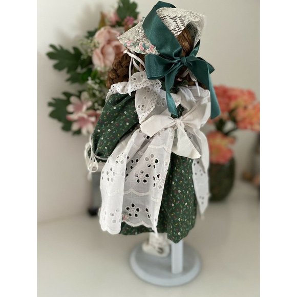 Paradise Galleries Porcelain "Erin" The Legend of the Blarney Stone Numbered Cin - Picture 3 of 10